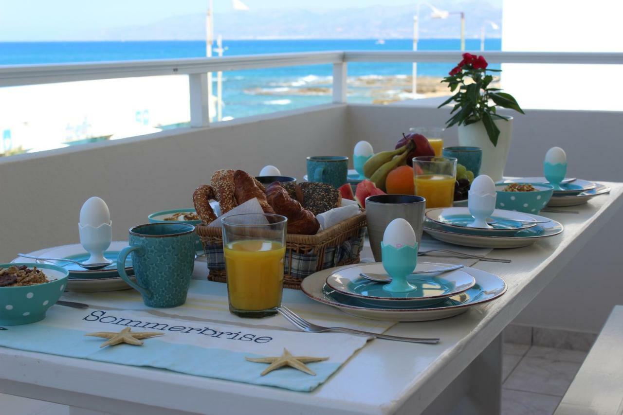 Amazing Beachfront Apartment In Hersonissos Ngoại thất bức ảnh